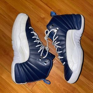 Jordan 12 obsidian